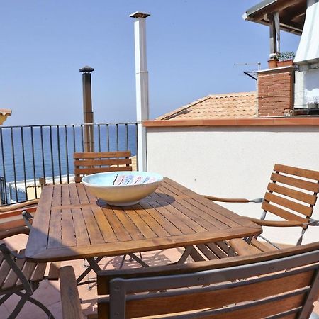 Апартаменты Terrazza Lucilla Чефалу Экстерьер фото